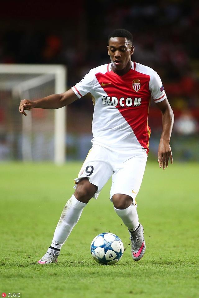 摩纳哥发挥出色,逼近法国联赛榜首位置 摩纳哥发挥出色,逼近法国联赛榜首位置