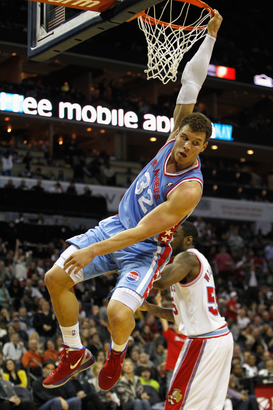 关于复仇之秋!山猫带领太阳队复仇快船队的信息 关于复仇之秋!山猫带领太阳队复仇快船队的信息