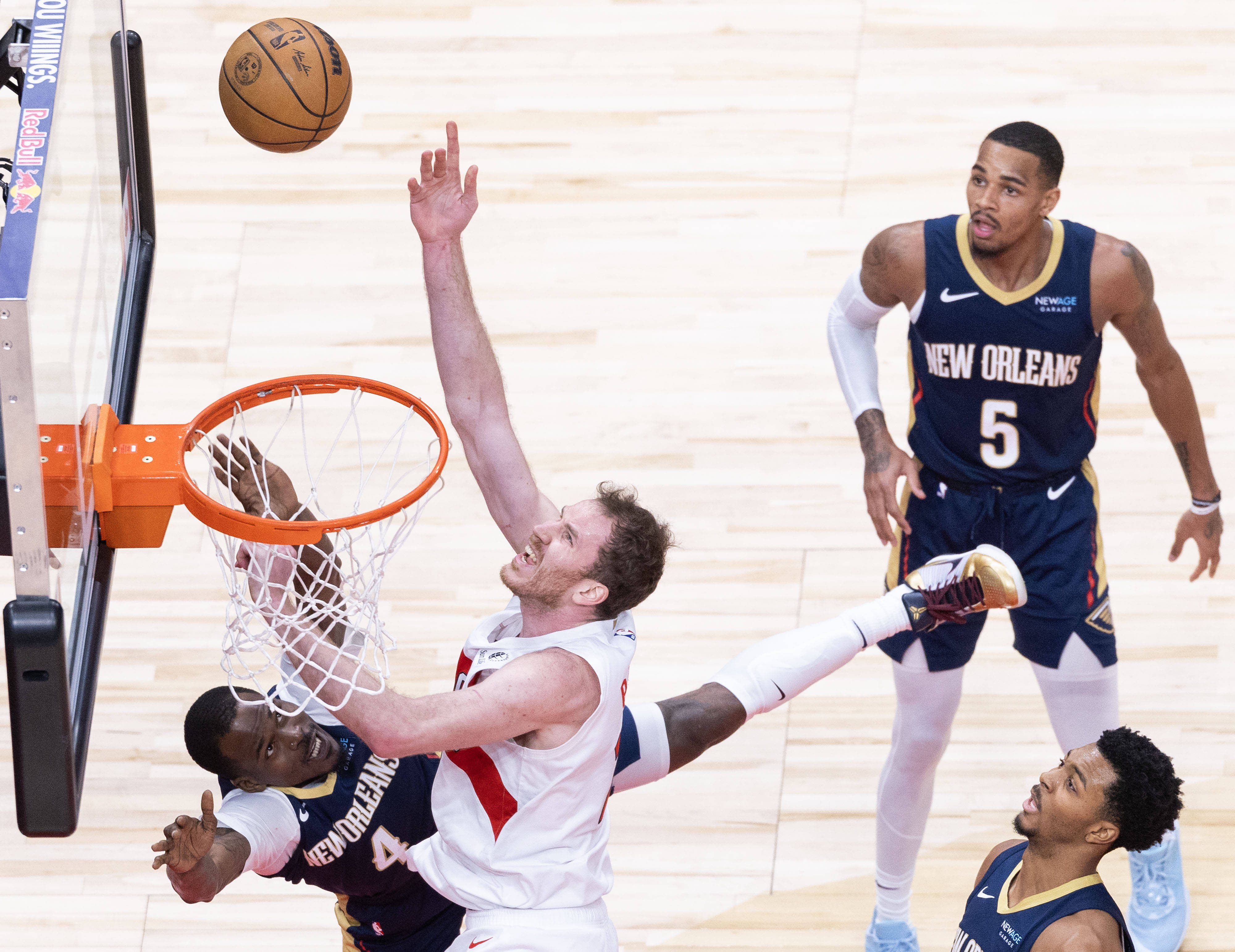 猛龙连胜,赛季表现优秀 猛龙连胜,赛季表现优秀