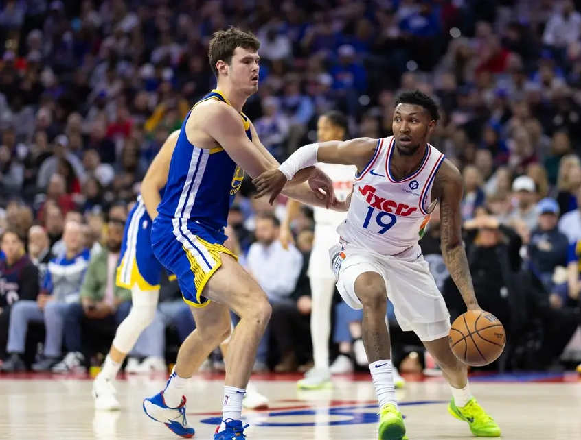 76人艰难胜出,进入东部季后赛必胜之路 76人艰难胜出,进入东部季后赛必胜之路