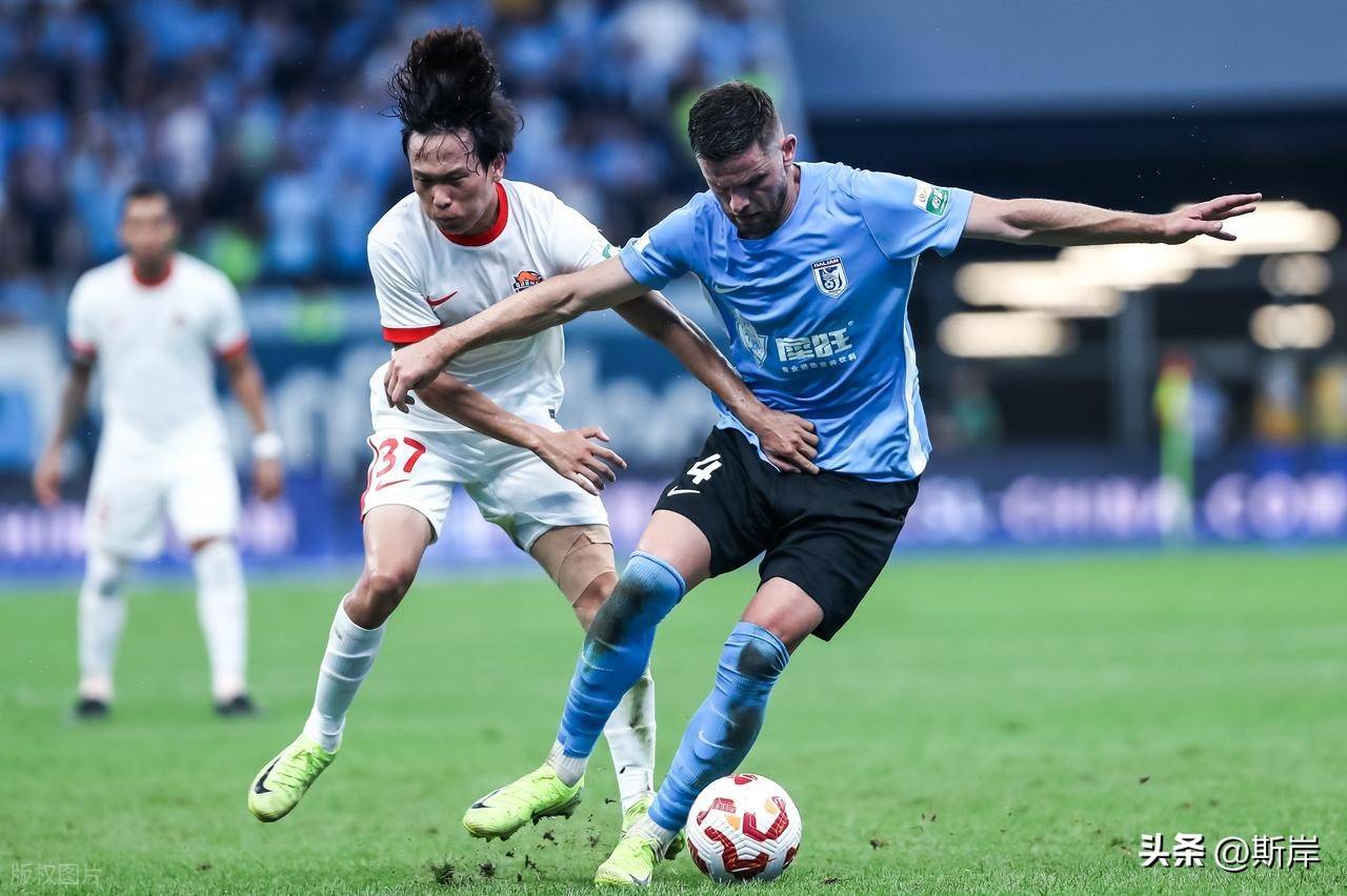 神勇表现，球队士气高涨争取晋级机会