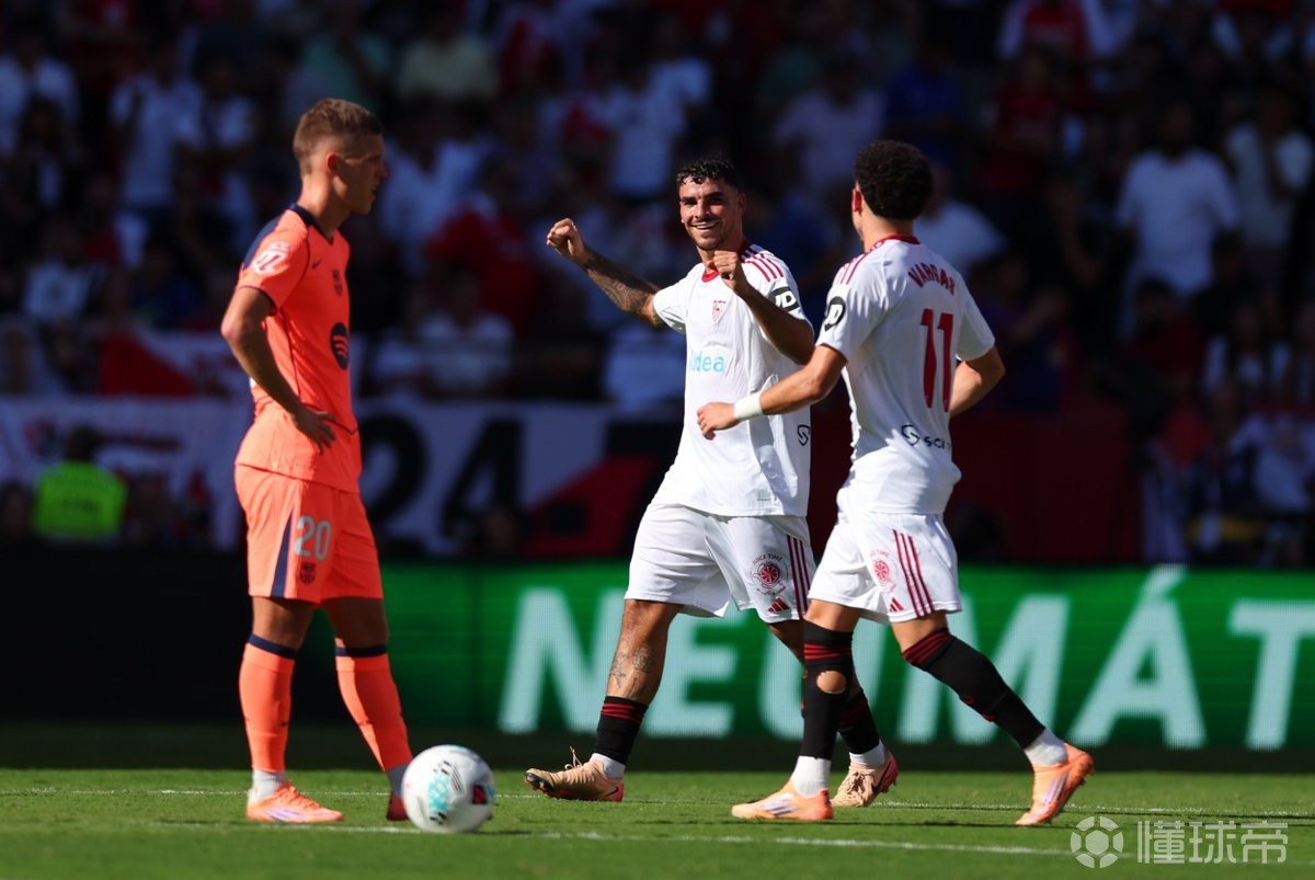 世俱杯-马德里竞技主场击败埃尔切,莫拉塔连场进球