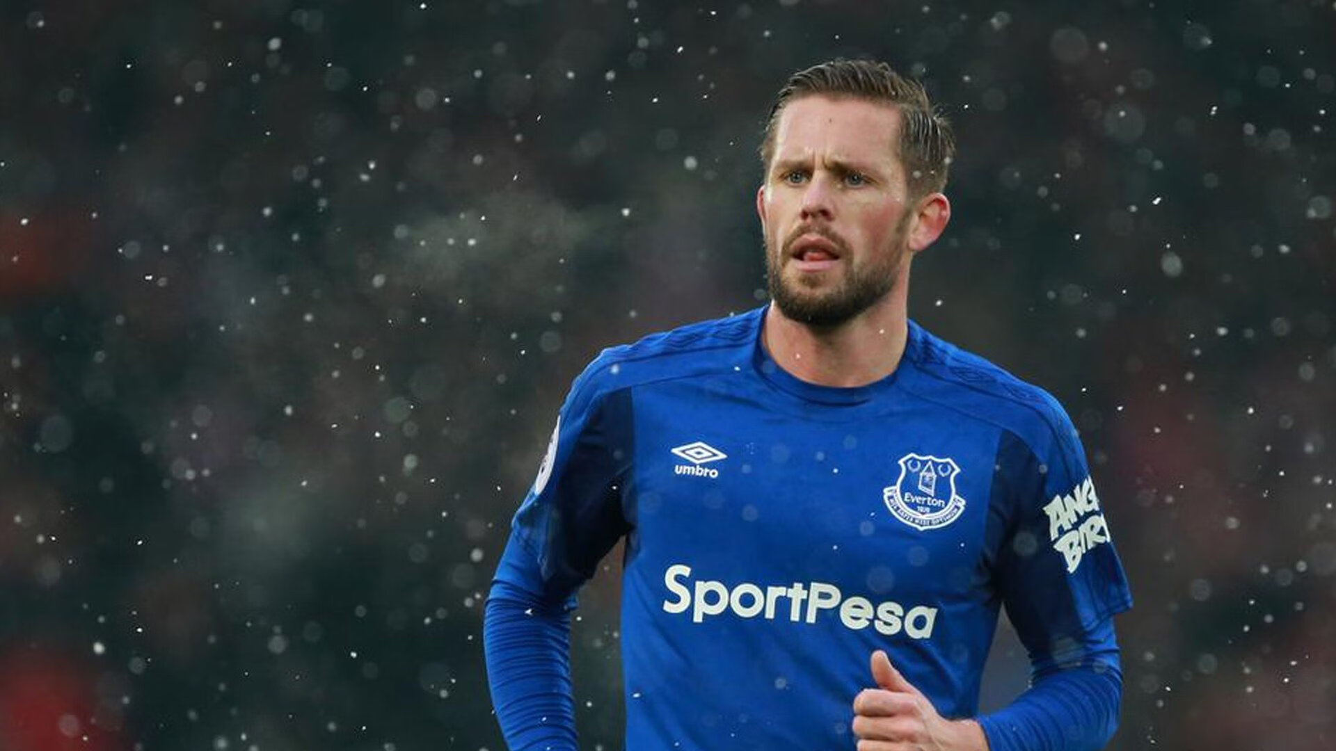 从纽约到伦敦，梅德韦杰夫的双线作战与王者归来