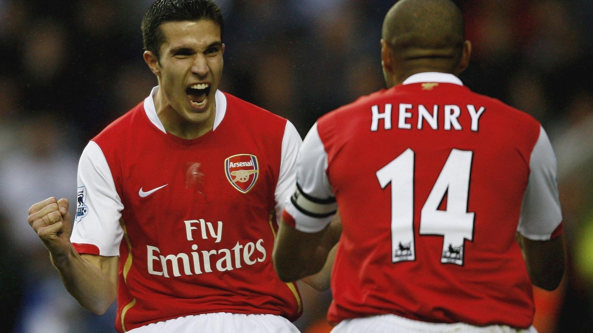 绿茵场上的乒乓弧线，张继科的关键制胜如何指引德国队力克波兰